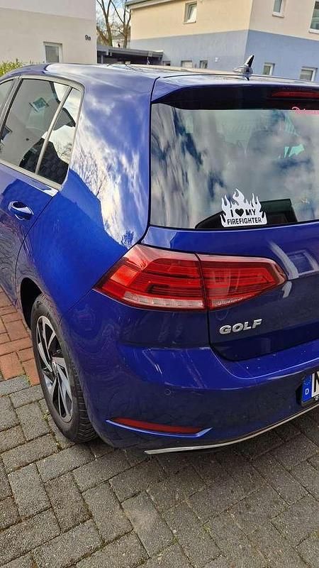 Gebraucht VW Golf VII Join 116 PS (85 kW) 2018 Blau Kleinwagen