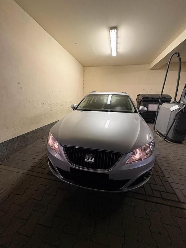 Gebraucht Seat Exeo 143 PS (105 kW) 2010 Silber Kombi