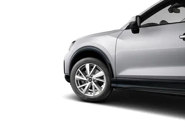 Gebraucht Audi Q2 Advanced Plus 190 PS (139 kW) 2025 Florettsilber metallic SUV