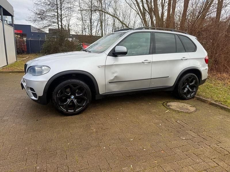 Second-hand BMW X5 245 CP (180 kW) 2012 Argintiu SUV