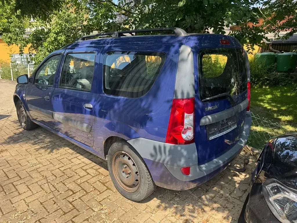 Gebraucht Dacia Logan MCV Lauréate 105 PS (77 kW) 2007 Blau Limousine