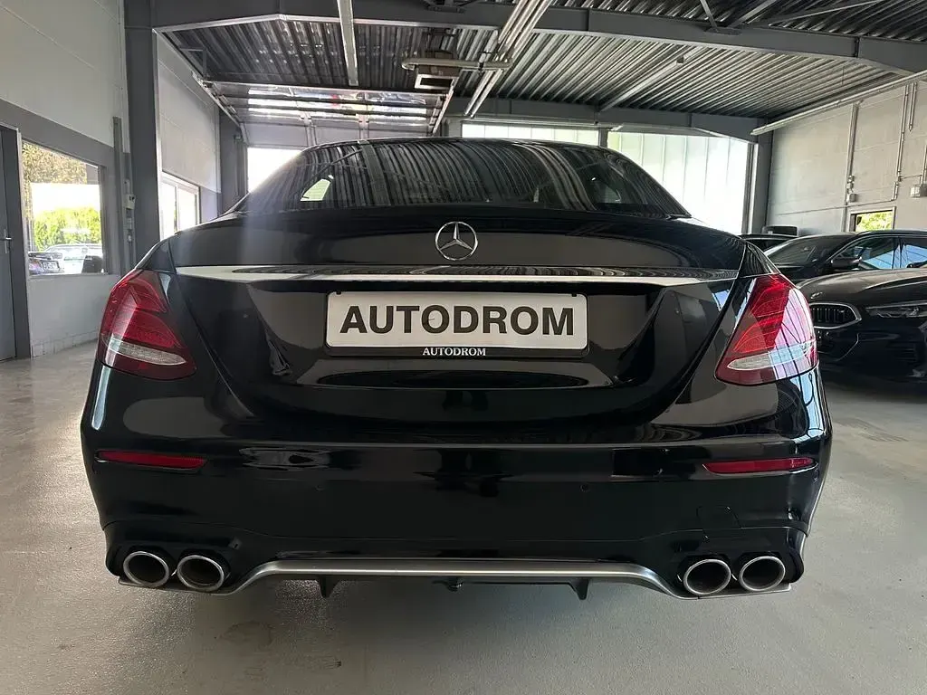Gebraucht Mercedes E53 AMG AMG 435 PS (319 kW) 2019 Schwarz/baltic black Limousine