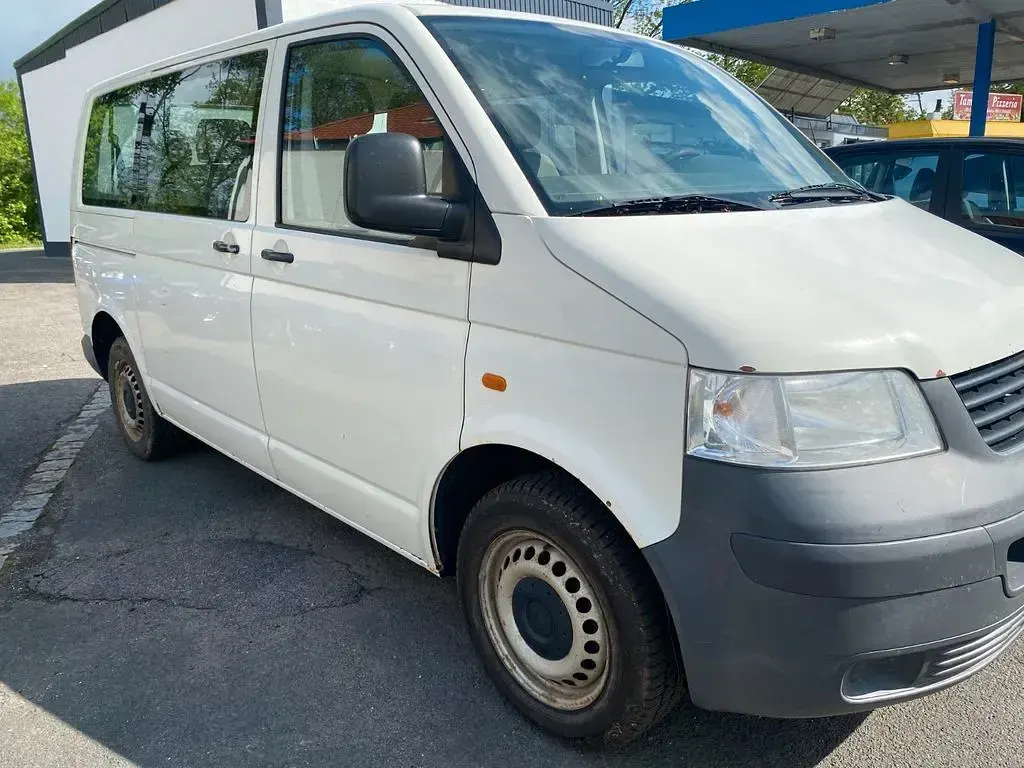 Second-hand VW Transporter 102 CP (75 kW) 2007 Alb Van
