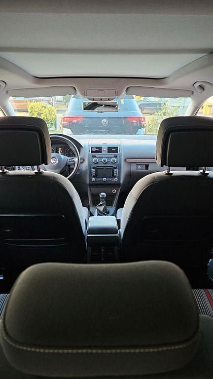 Schwarz Gebraucht 2013 VW Touran Match Van / Kleinbus | 5.700 € (Fairer Preis) - Bild 1/4