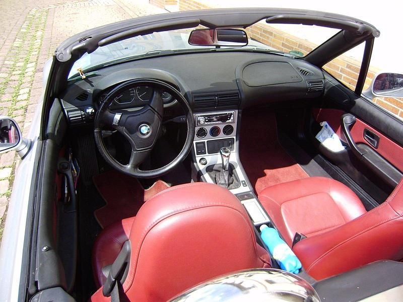 Gebraucht BMW Z3 116 PS (85 kW) 1997 Silber Cabrio