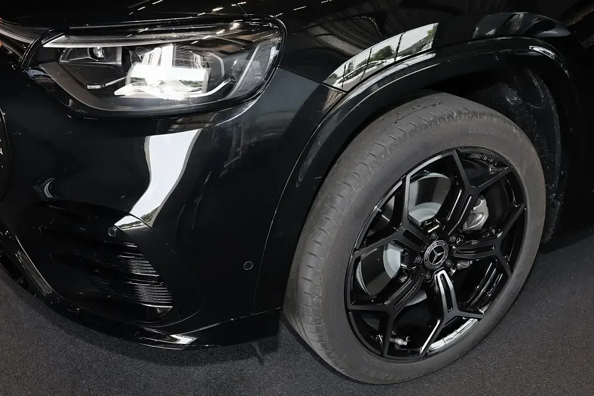 Gebraucht Mercedes 350 AMG 191 kW (260 PS) 2026 Kosmosschwarz metallic Limousine