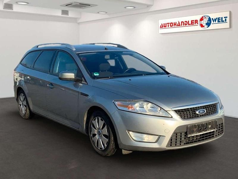 Gebraucht Ford Mondeo Ambiente 125 PS (91 kW) 2008 Silber Kombi