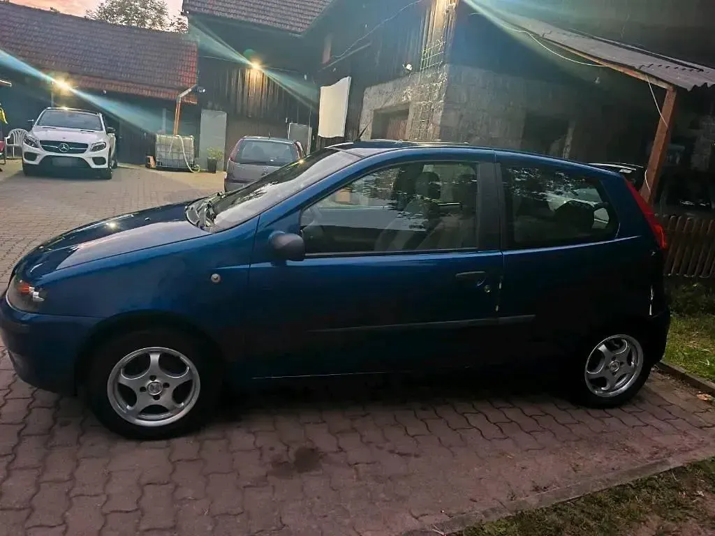 Gebraucht Fiat Punto 60 PS (44 kW) 2000 Blau Kleinwagen
