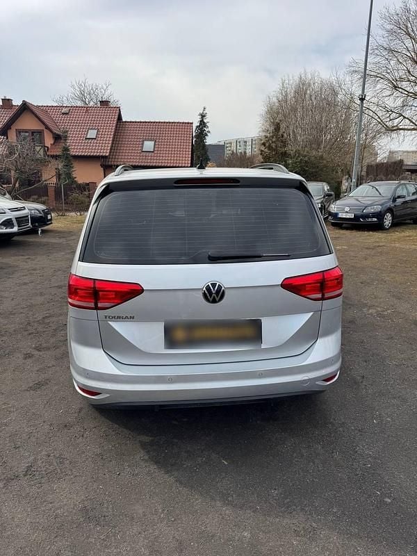 Gebraucht VW Touran 150 PS (110 kW) 2021 Grau Van / Kleinbus