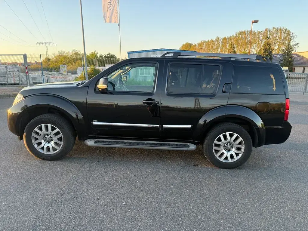 Gebraucht Nissan Pathfinder 231 PS (169 kW) 2014 Schwarz SUV