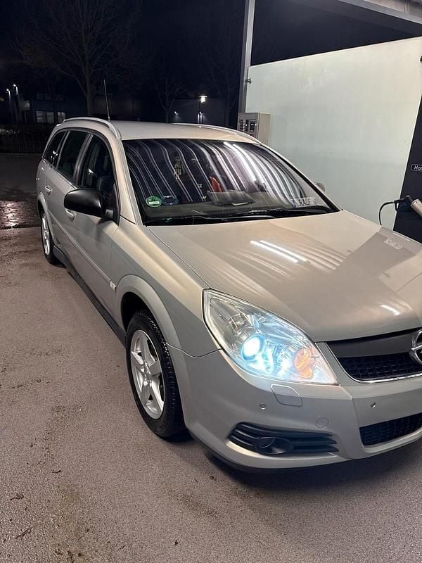 Gebraucht Opel Vectra 150 PS (110 kW) 2005 Silber Kombi