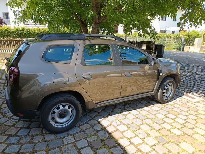 Braun Gebraucht 2018 Dacia Duster Comfort SUV | 9.800 € (Guter Preis) - Bild 1/4