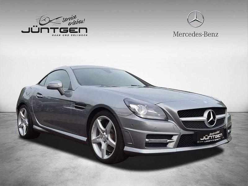 Palladiumsilber Gebraucht 2012 Mercedes SLK200 AMG Cabrio | 22.444 € - Bild 1/4