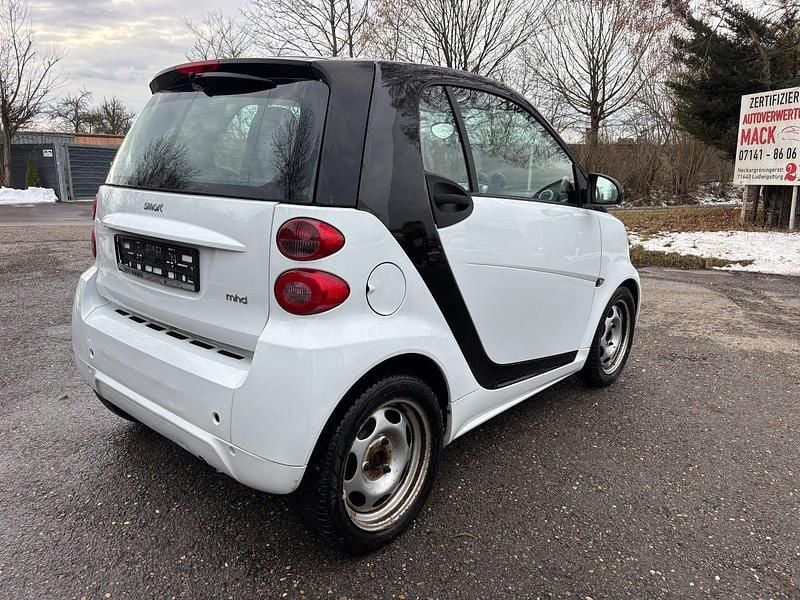 Gebraucht Smart ForTwo Coupé 70 PS (51 kW) 2012 Weiß Coupé