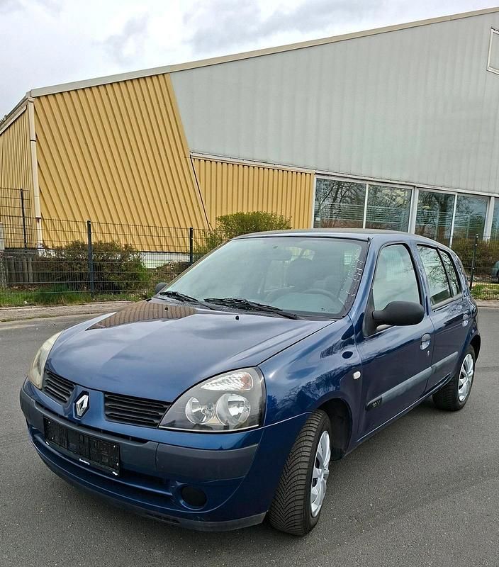 Gebraucht Renault Clio II 75 PS (55 kW) 2005 Weiß Kleinwagen