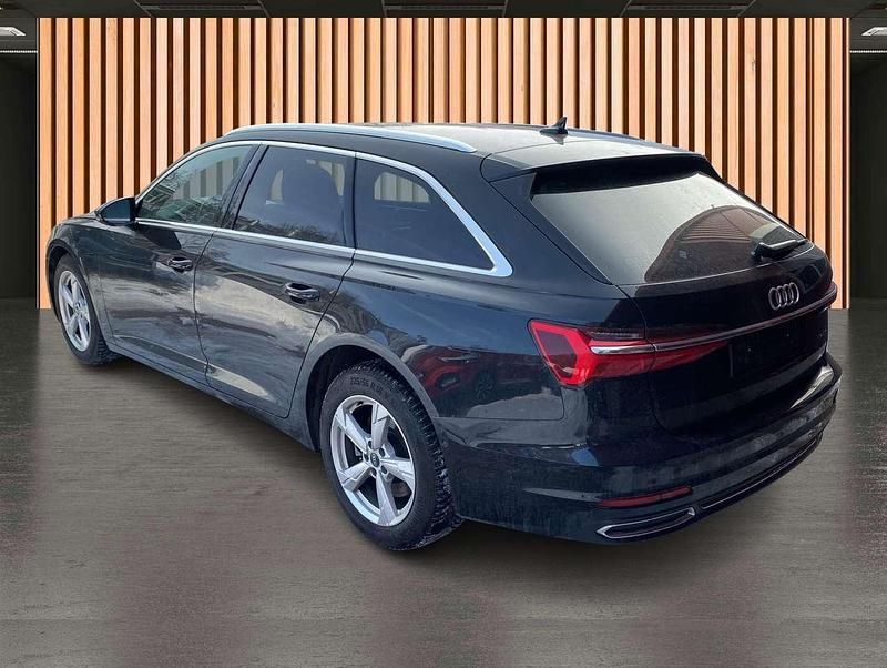 Gebraucht Audi A6 Ambiente 265 PS (194 kW) 2024 Schwarz mythosschwarz metallic (metallic) Kombi