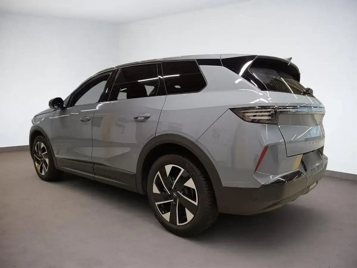Gebraucht Opel Grandland X 136 PS (100 kW) 2025 Grau SUV