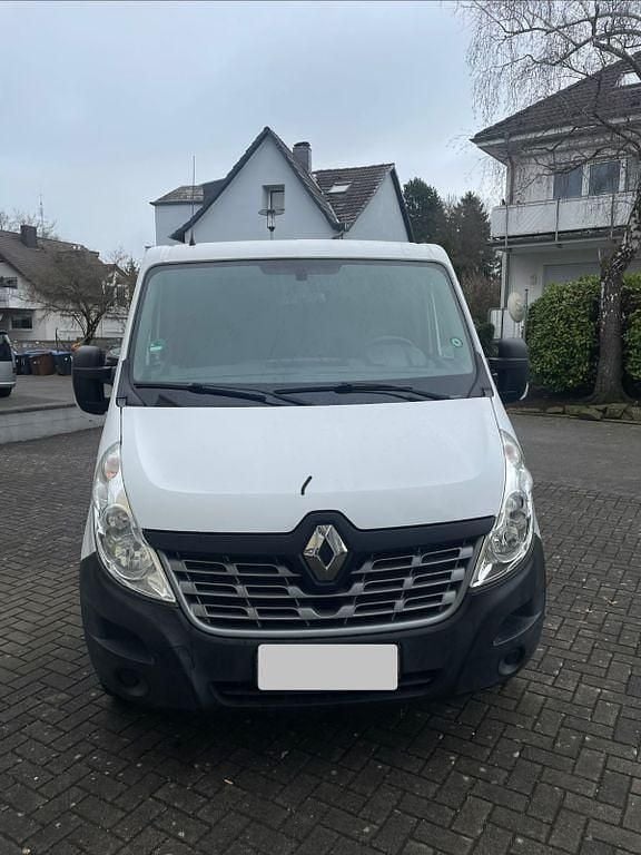 Gebraucht Renault Master 110 PS (80 kW) 2019 Weiß Van / Kleinbus
