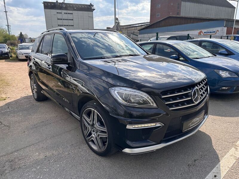 Gebraucht Mercedes ML63 AMG AMG 557 PS (409 kW) 2013 Schwarz SUV