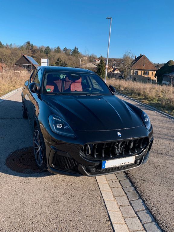 Gebraucht 2022 Maserati Grecale SUV | 72.500 € - Bild 1/4