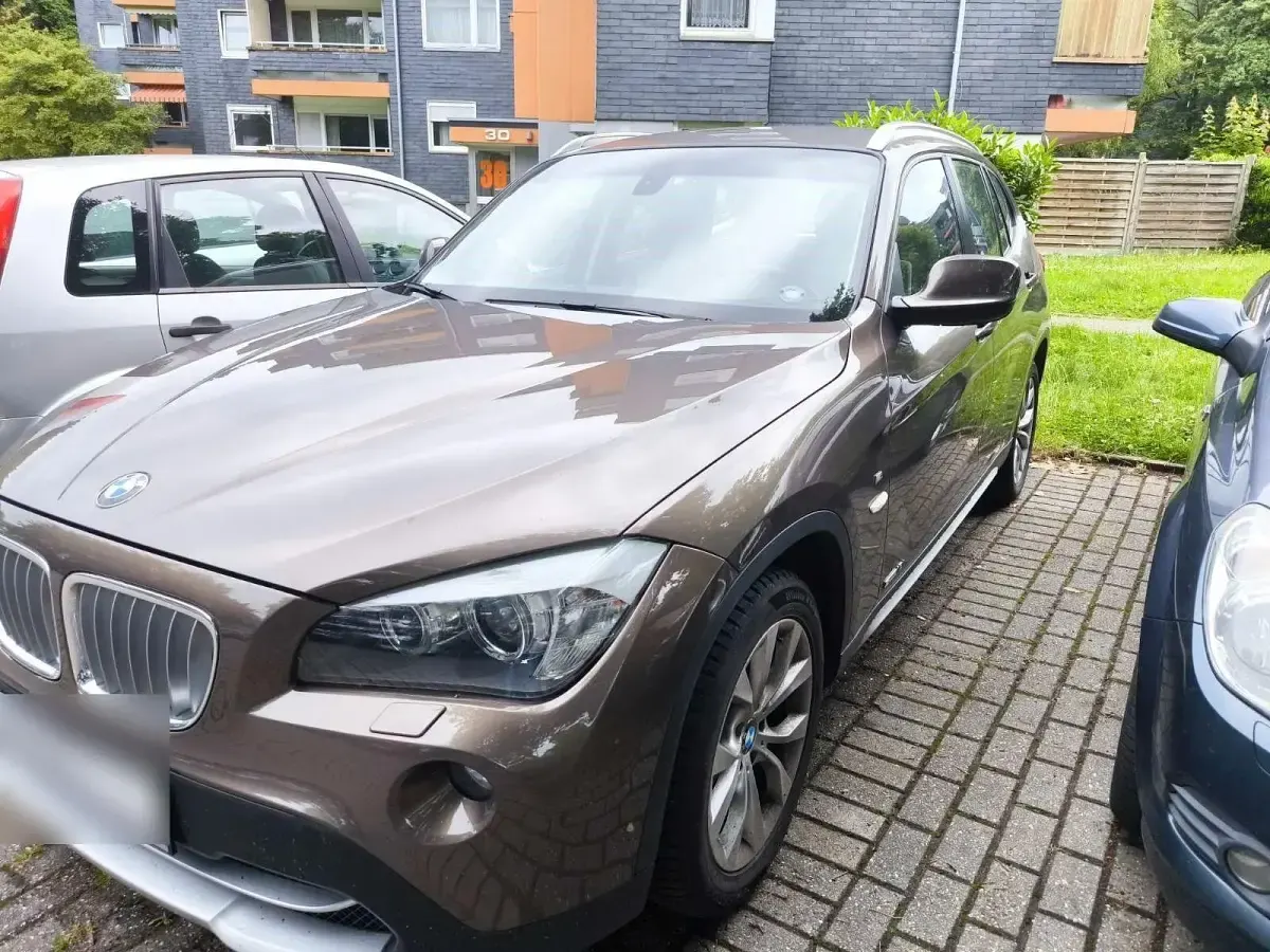 Gebraucht BMW X1 150 PS (110 kW) 2010 Braun SUV