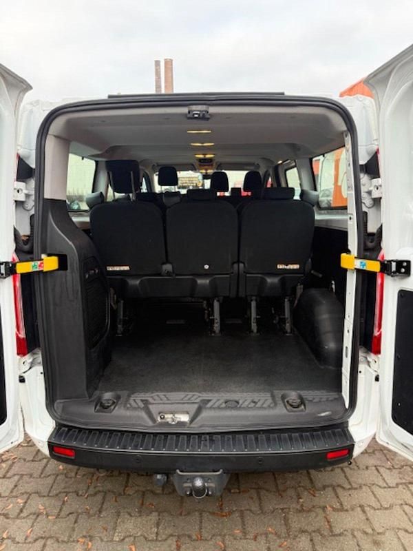 Gebraucht Ford Transit 131 PS (96 kW) 2019 Weiß Van / Kleinbus