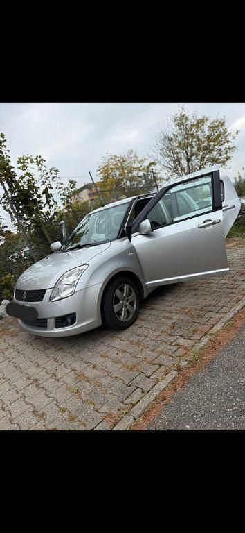 Gebraucht Suzuki Swift Comfort 92 PS (67 kW) 2009 Silber Kleinwagen