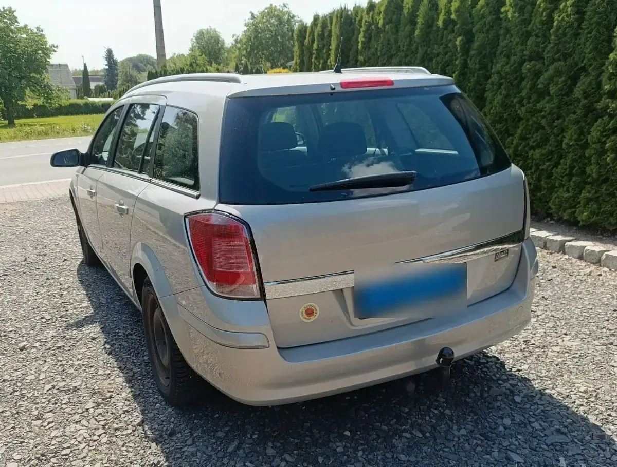 Gebraucht Opel Astra Elegance 125 PS (91 kW) 2004 Silber Kombi