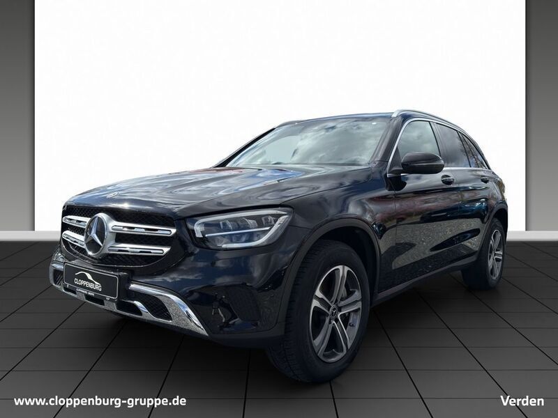 Inval. black nonmetallic Gebraucht 2021 Mercedes GLC400d Sport SUV | 44.499 € (Guter Preis) - Bild 1/4