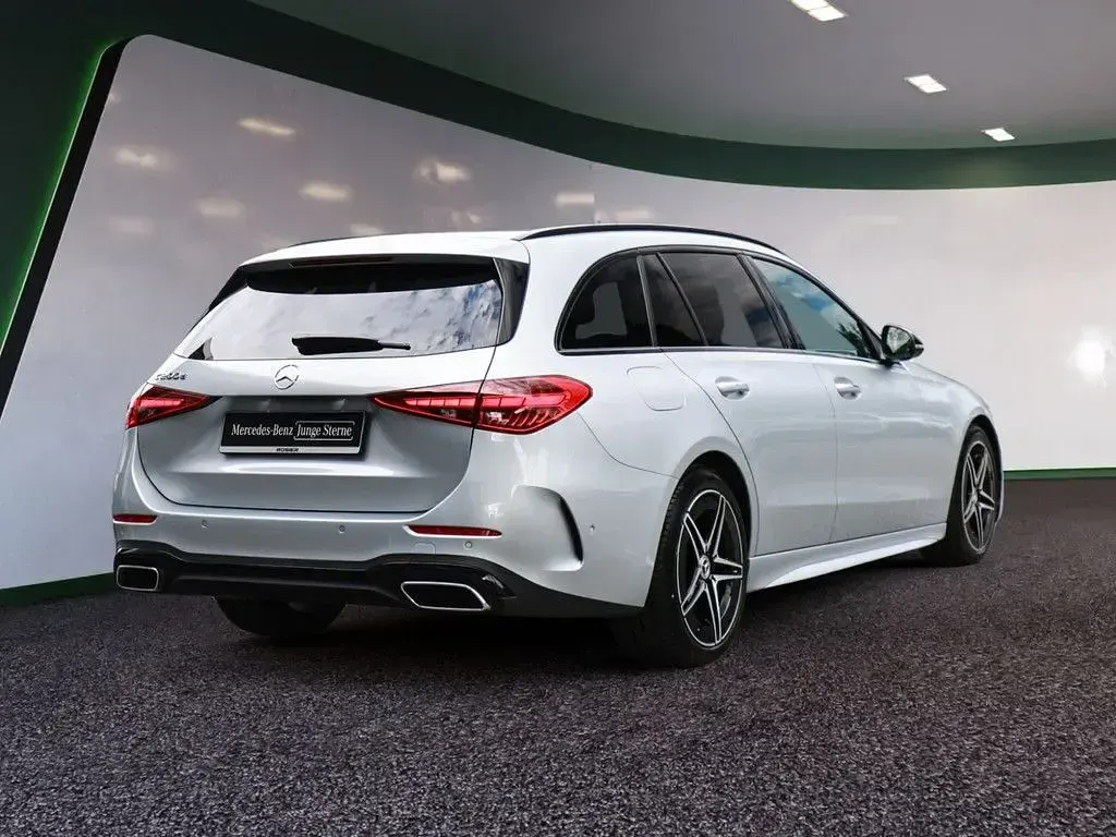Gebraucht Mercedes C200 Advanced Plus 163 PS (119 kW) 2025 Silber / hightechsilber Kombi