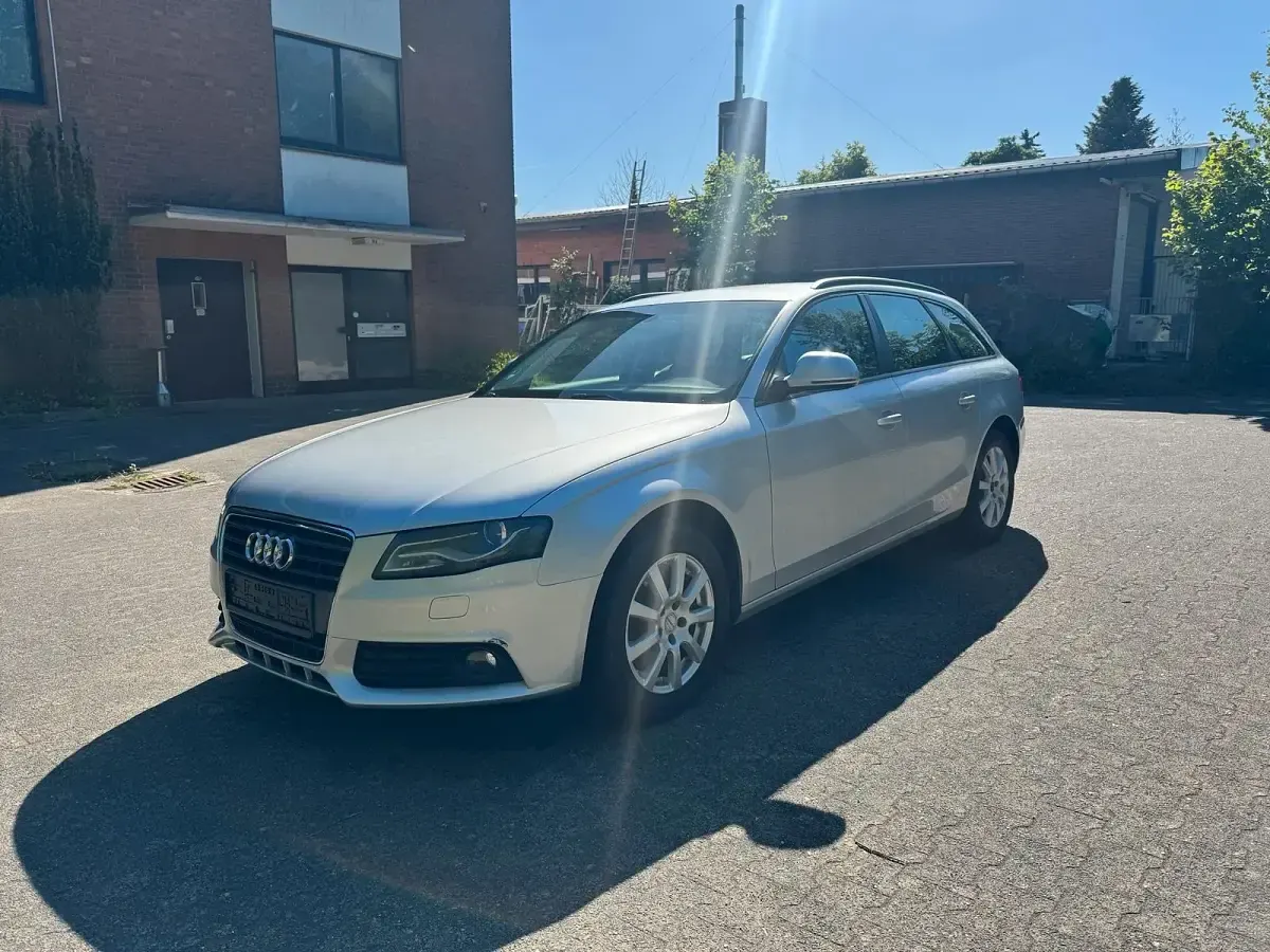 Gebraucht Audi A4 120 PS (88 kW) 2009 Silber Kombi