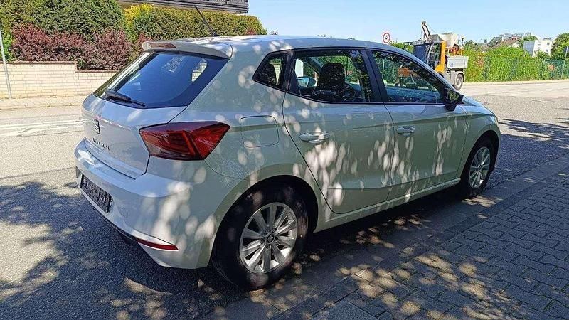 Gebraucht Seat Ibiza Style 95 PS (69 kW) 2019 "candy" weiss Kleinwagen