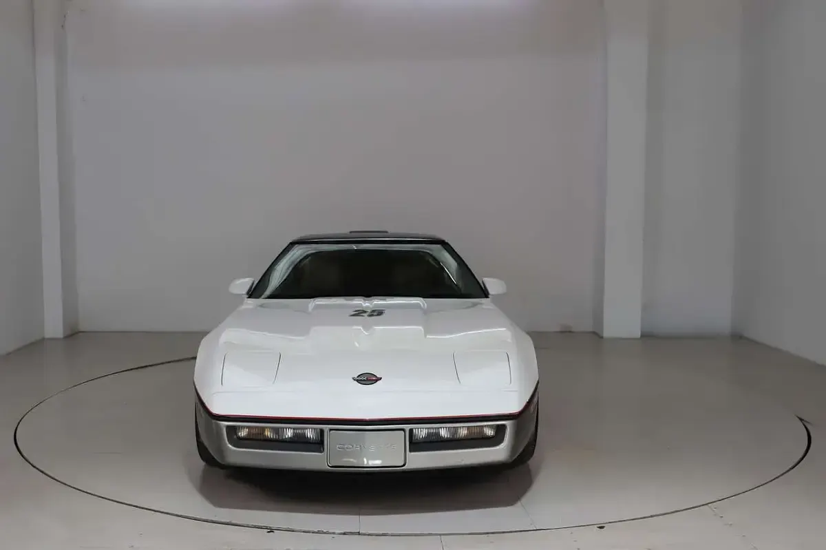 Gebraucht Corvette C4 232 PS (170 kW) 1986 Weiß Coupé