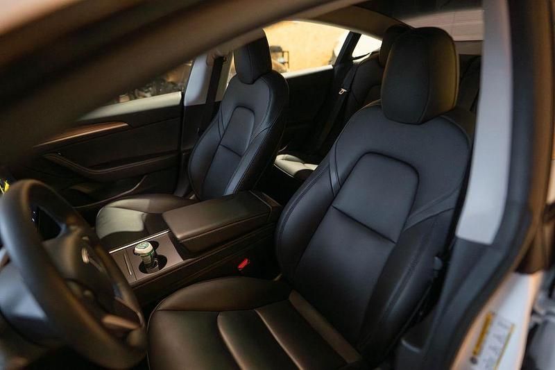 Gebraucht Tesla Model 3 366 kW (498 PS) 2022 Weiß Limousine