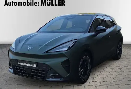 Neu Cupra Raval VZ 166 kW (226 PS) 2026 Grün Limousine