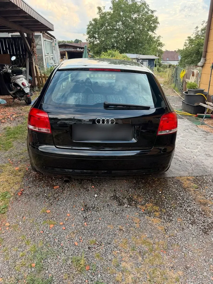Gebraucht Audi A3 116 PS (85 kW) 2006 Schwarz Kleinwagen