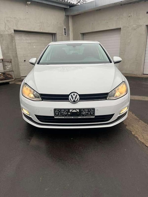 Gebraucht VW Golf VII Cup 86 PS (63 kW) 2014 Weiß Kleinwagen