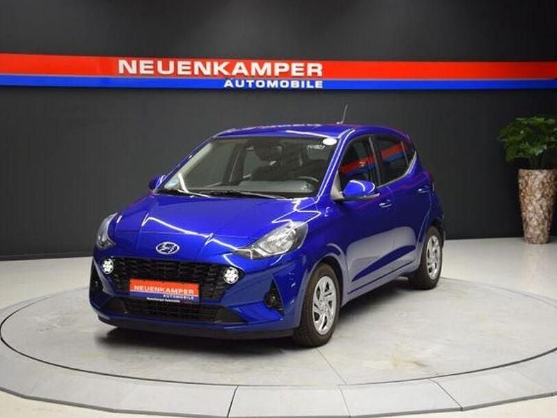 Gebraucht Hyundai i10 Select 67 PS (49 kW) 2022 Blau Kleinwagen