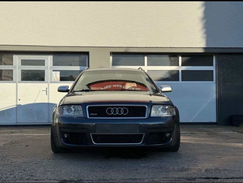 Grau Gebraucht 2002 Audi RS6 Sport Kombi | 17.450 € (Etwas zu teuer) - Bild 1/4