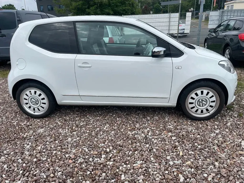 Gebraucht VW up! 75 PS (55 kW) 2011 Weiß Kleinwagen