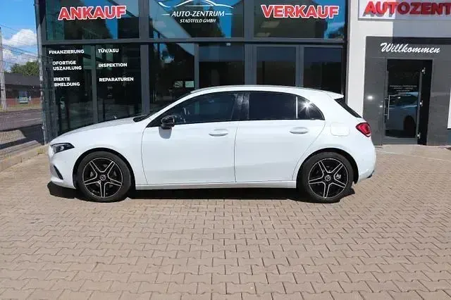 Gebraucht Mercedes A200 AMG 163 PS (119 kW) 2018 Silber Limousine