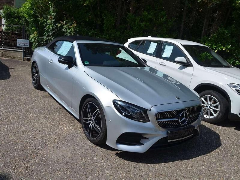 Iridiumsilber Gebraucht 2018 Mercedes E220 Cabrio | 32.900 € (Fairer Preis) - Bild 1/4