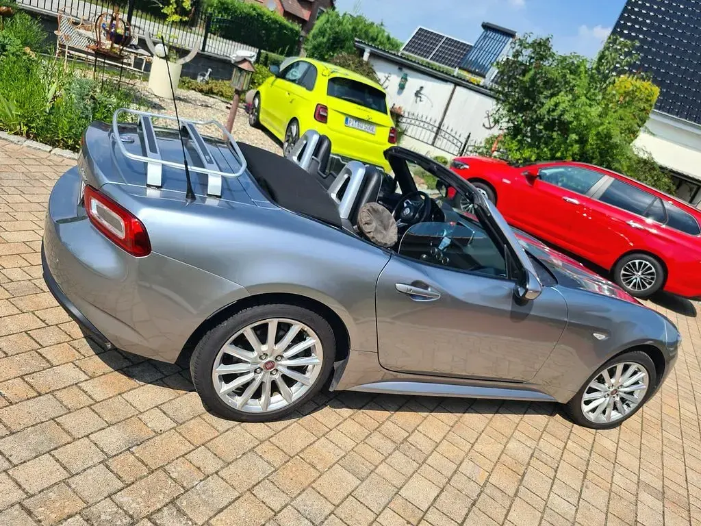 Gebraucht Fiat 124 Spider Lusso 140 PS (102 kW) 2017 Grau Cabrio