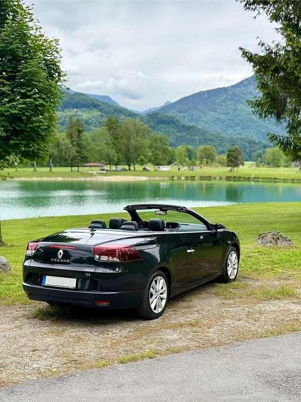 Schwarz Gebraucht 2010 Renault Mégane Cabriolet Luxe Cabrio | 6.380 € - Bild 1/4