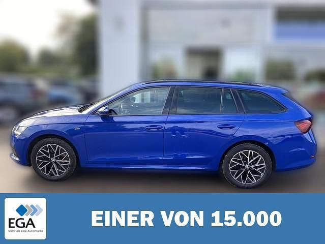 Blau Gebraucht 2022 Skoda Octavia Clever Kombi | 22.700 € (Fairer Preis) - Bild 1/4