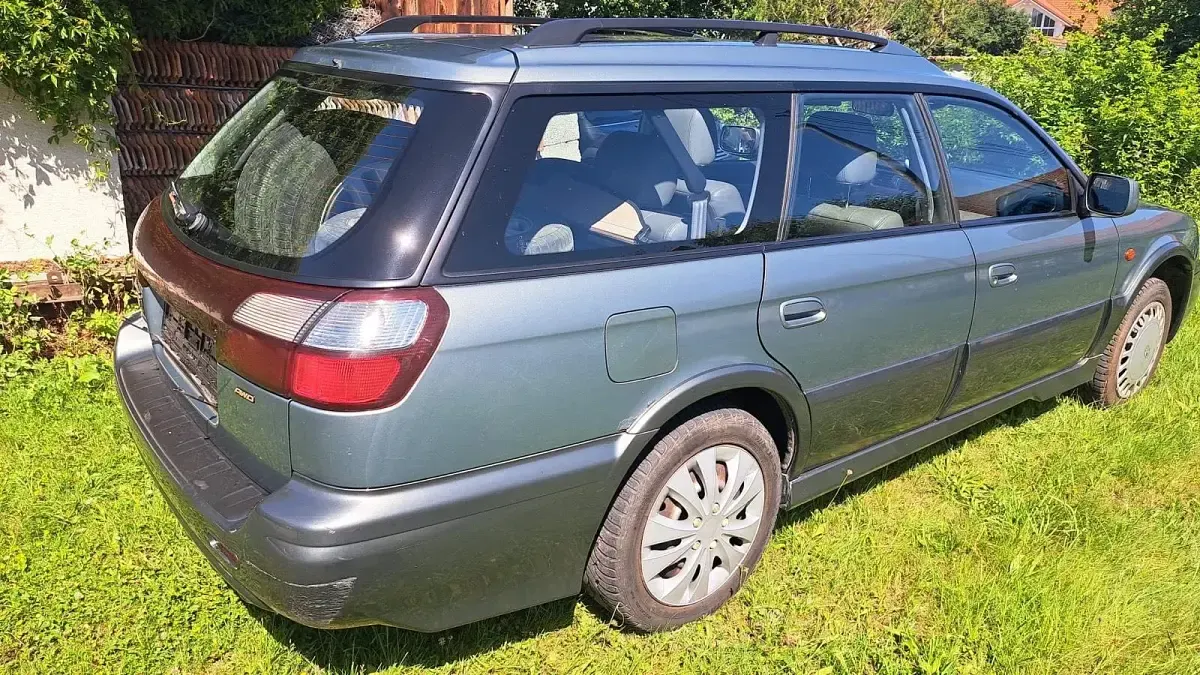 Gebraucht Subaru Legacy 156 PS (114 kW) 2001 Grün Kombi