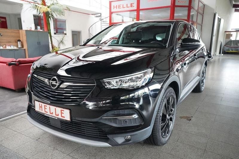Diamond black (metallic) Gebraucht 2021 Opel Grandland X GS Line SUV | 18.990 € (Guter Preis) - Bild 1/4