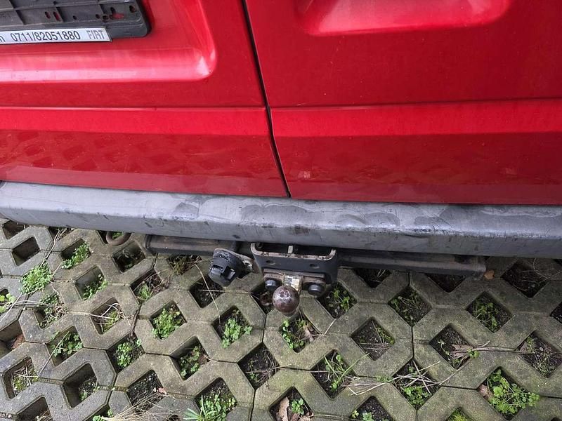 Gebraucht Ford Transit 125 PS (91 kW) 2013 Racerot Van / Kleinbus