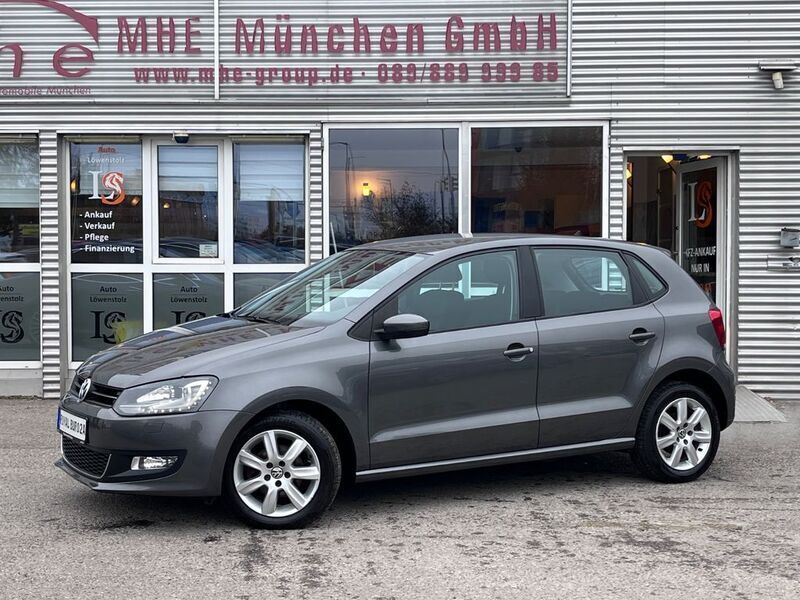 Grau Gebraucht 2011 VW Polo Highline Limousine | 9.490 € (Etwas zu teuer) - Bild 1/4
