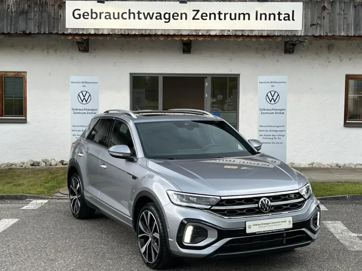Gebraucht VW T-Roc R-line 190 PS (139 kW) 2024 Silber SUV